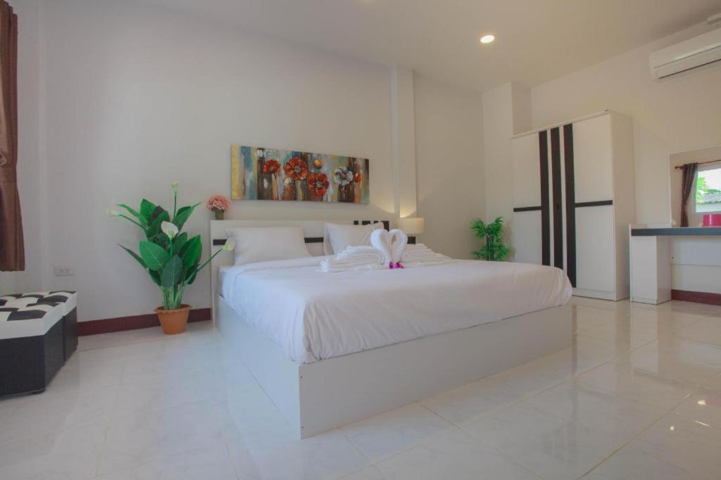 Pantip Boutique Hotel Lamphun Exterior foto