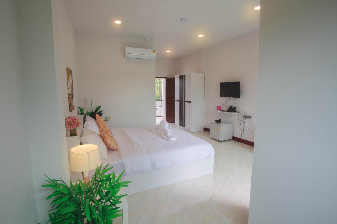 Pantip Boutique Hotel Lamphun Exterior foto